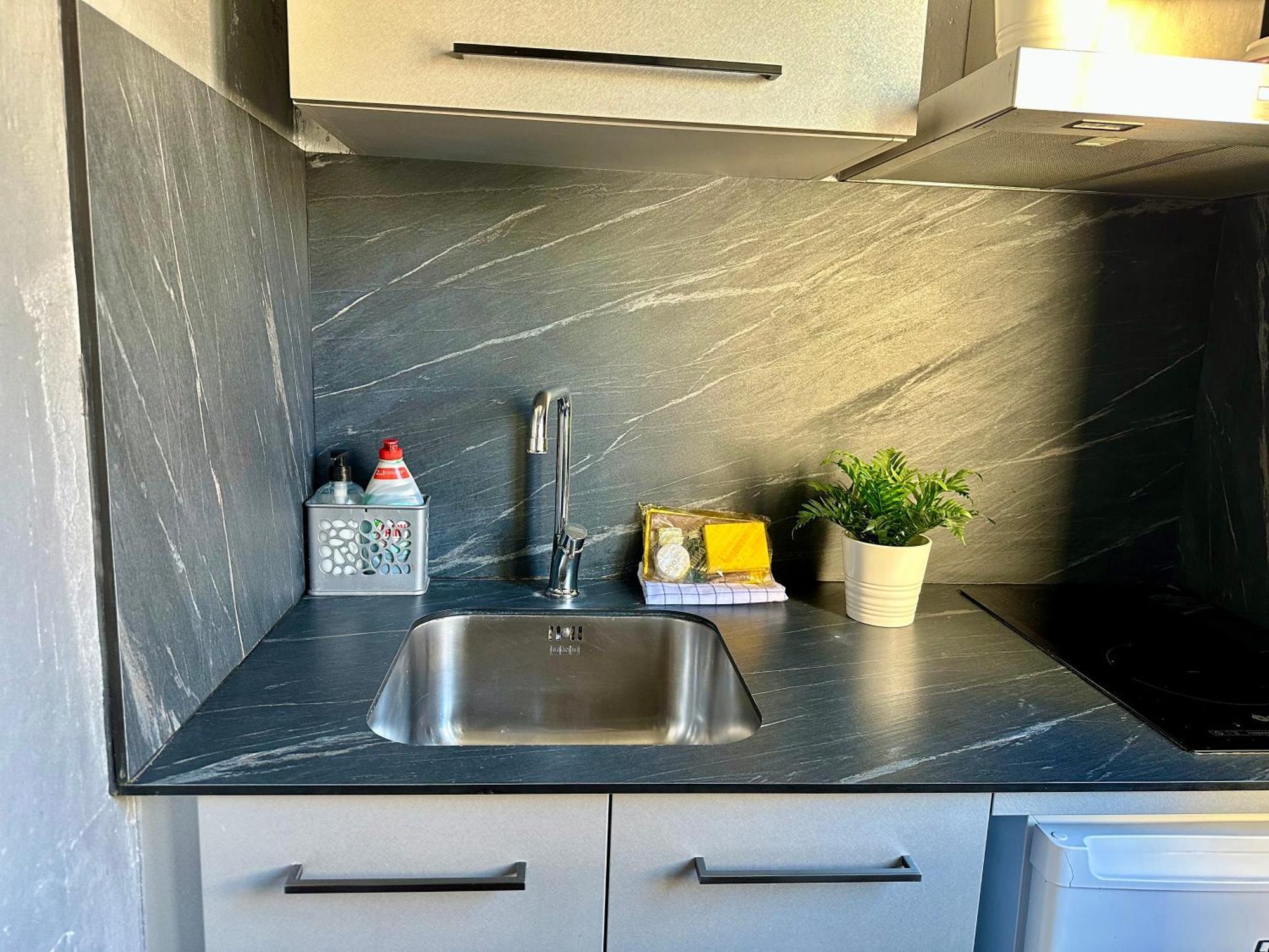 Taulat Loft L Poblenou Beach L Self Check In L Terrace Penthouse Барселона Екстериор снимка