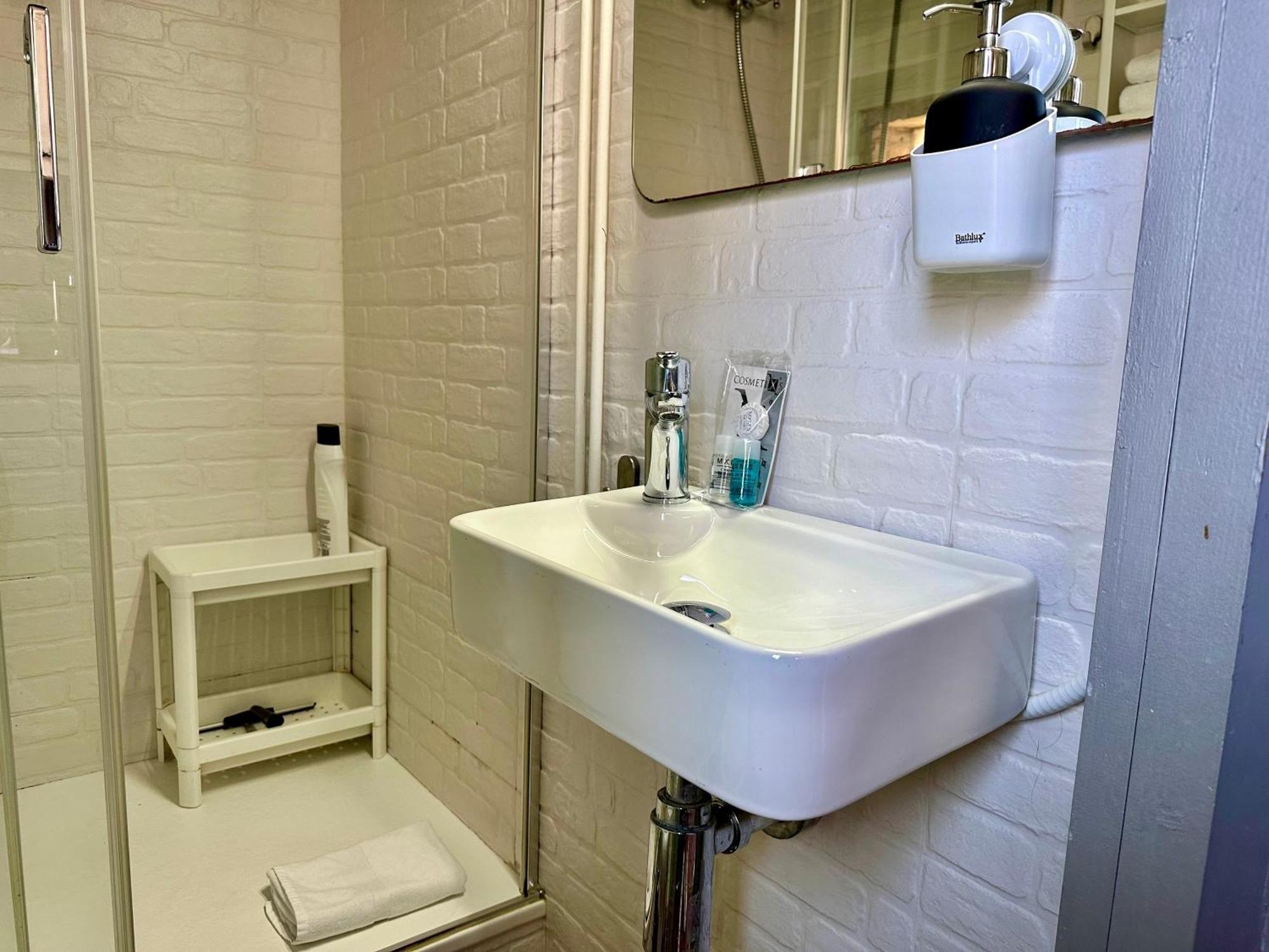 Taulat Loft L Poblenou Beach L Self Check In L Terrace Penthouse Барселона Екстериор снимка