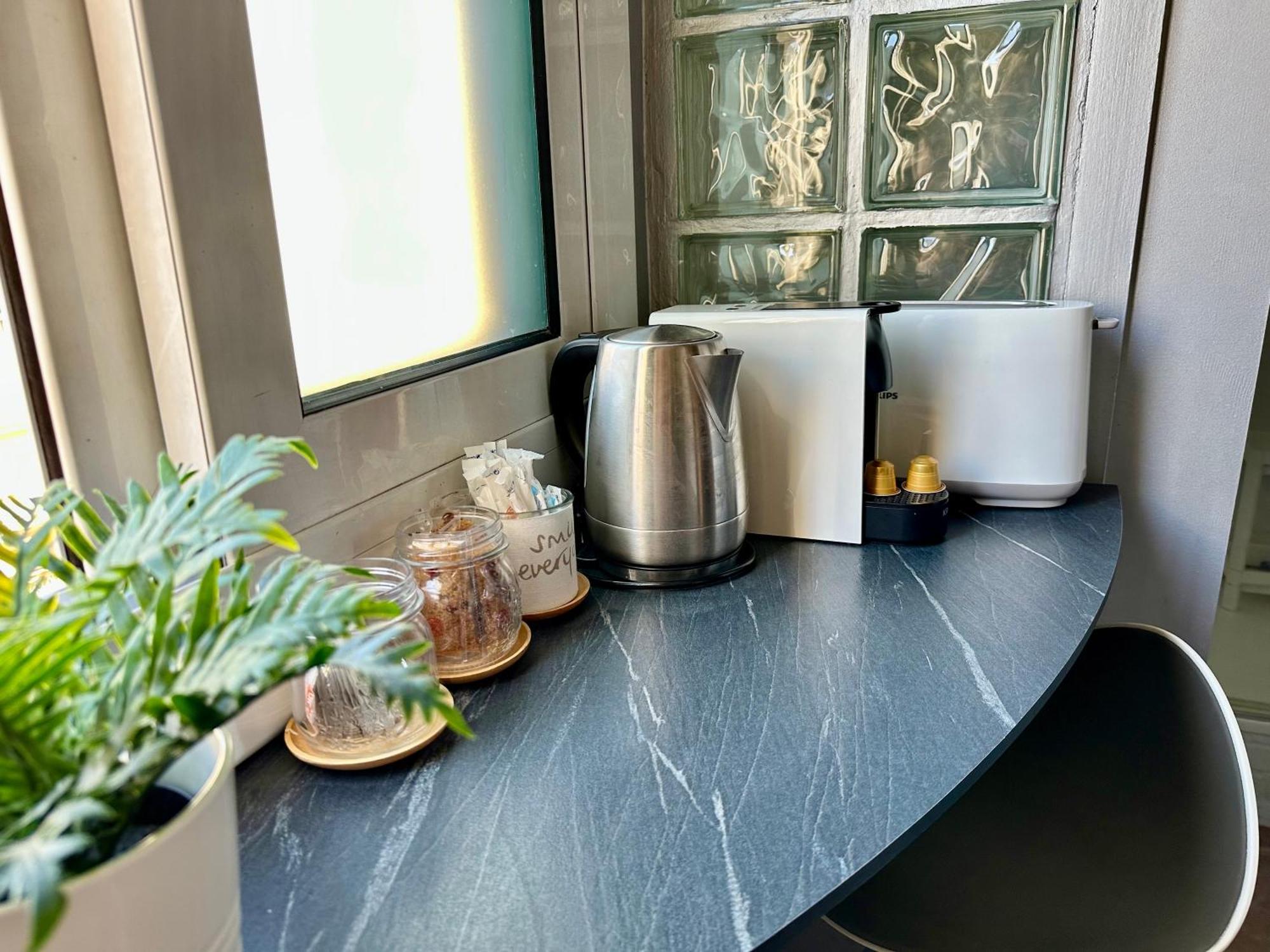 Taulat Loft L Poblenou Beach L Self Check In L Terrace Penthouse Барселона Екстериор снимка