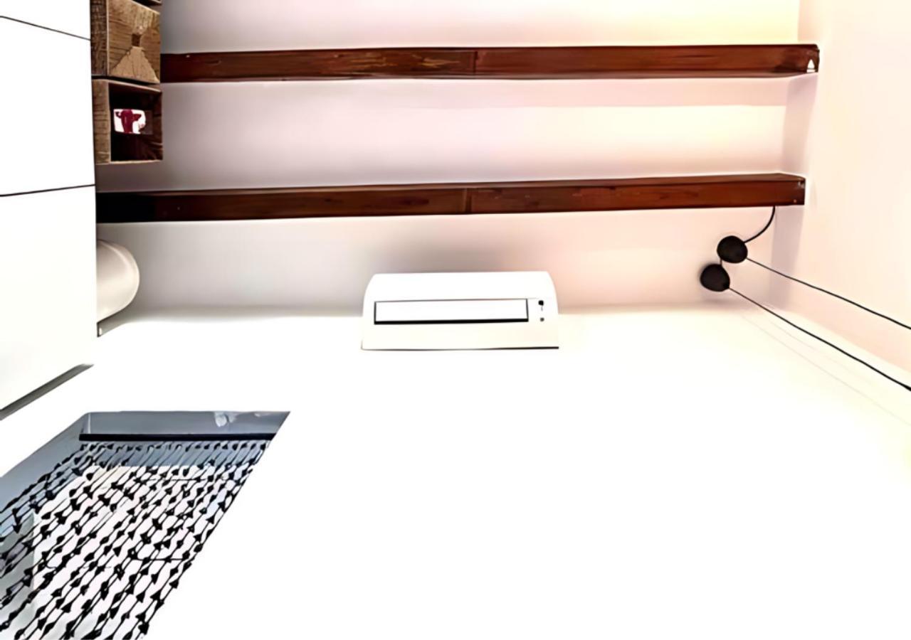 Taulat Loft L Poblenou Beach L Self Check In L Terrace Penthouse Барселона Екстериор снимка